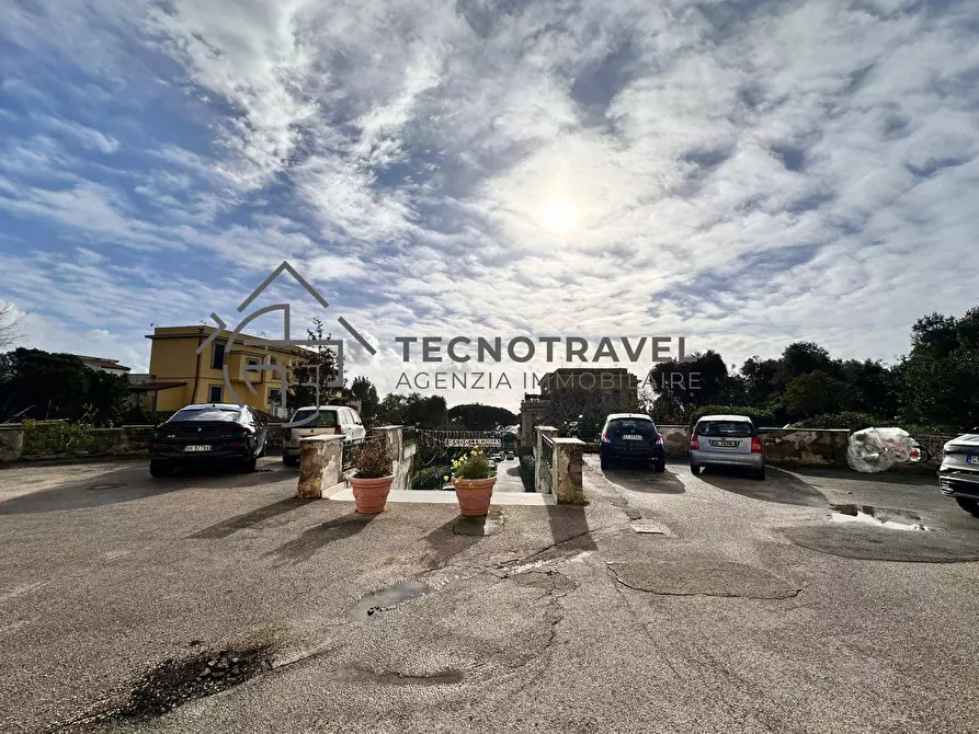 Immagine 3 di Appartamento in vendita  in Via Santo Strato 22 a Napoli