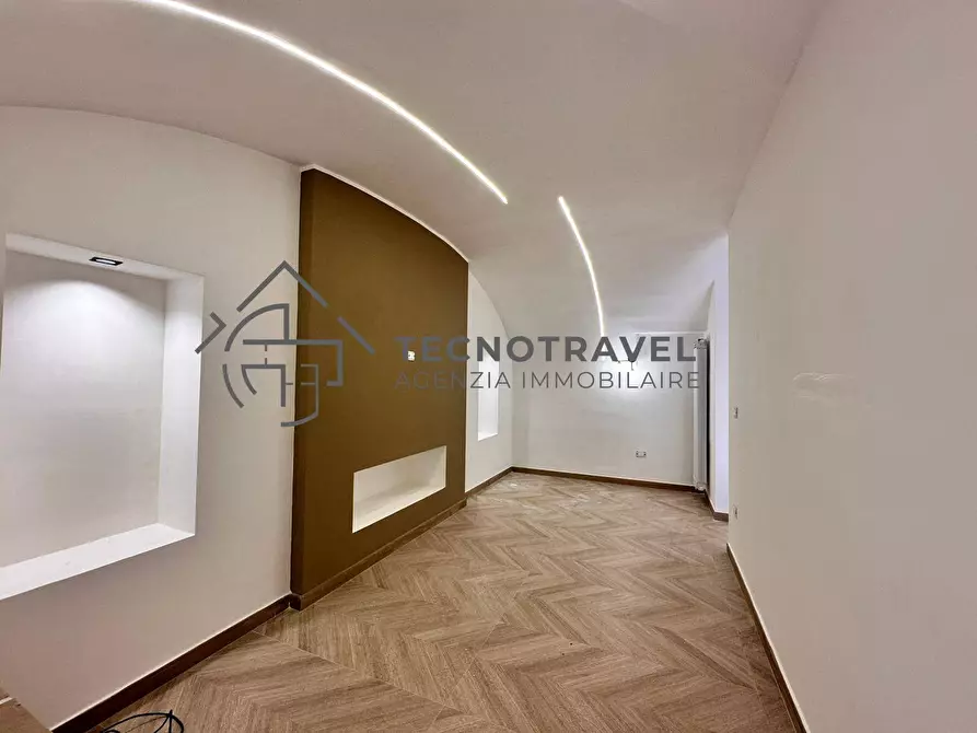 Immagine 13 di Appartamento in vendita  in Via Santo Strato 22 a Napoli