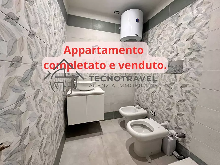 Immagine 21 di Appartamento in vendita  in via baffi 15 a Napoli