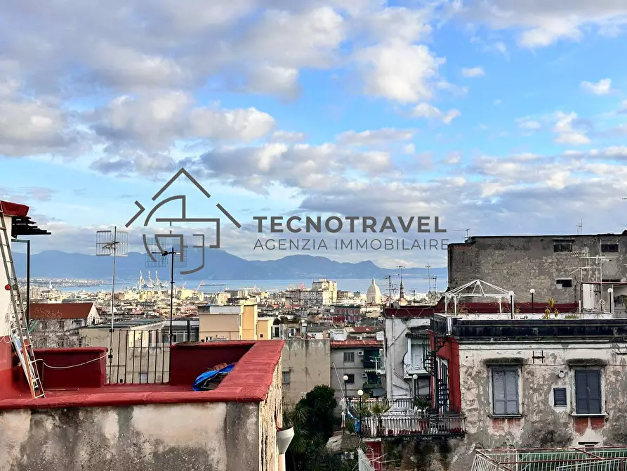 Immagine 5 di Appartamento in vendita  in Salita Moiariello 81 a Napoli