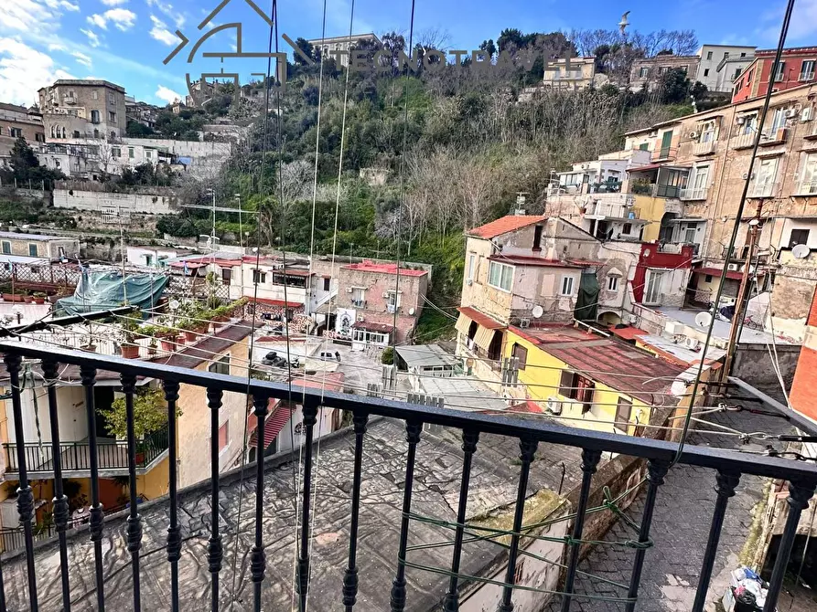 Immagine 6 di Appartamento in vendita  in Salita Moiariello 81 a Napoli