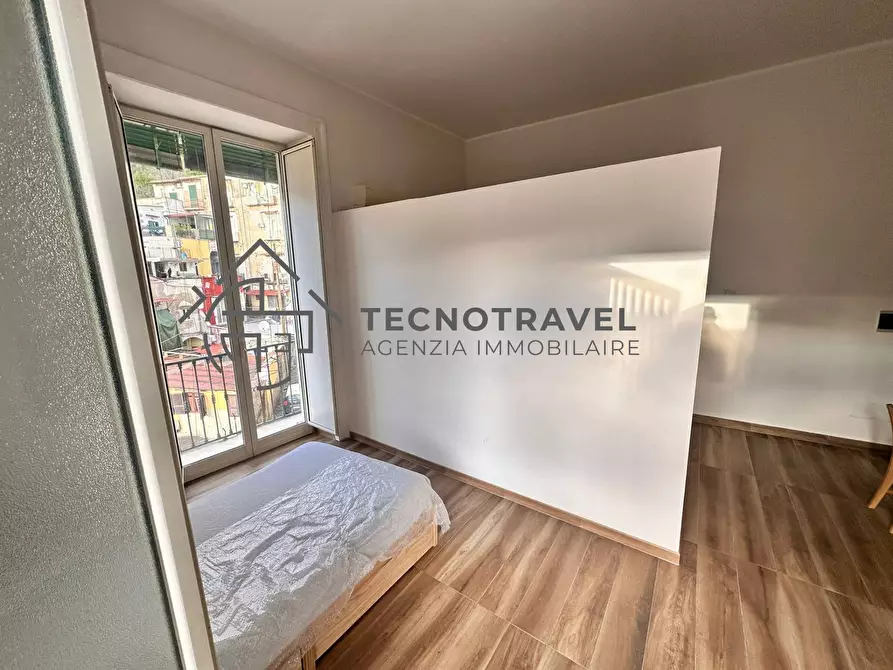 Immagine 11 di Appartamento in vendita  in Salita Moiariello 81 a Napoli