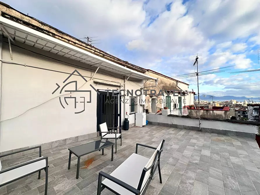 Immagine 2 di Appartamento in vendita  in Salita Moiariello 81 a Napoli