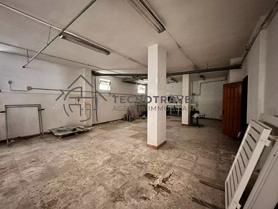 Immagine 8 di Locale commerciale in affitto  in via pietro colletta 27 a Casavatore