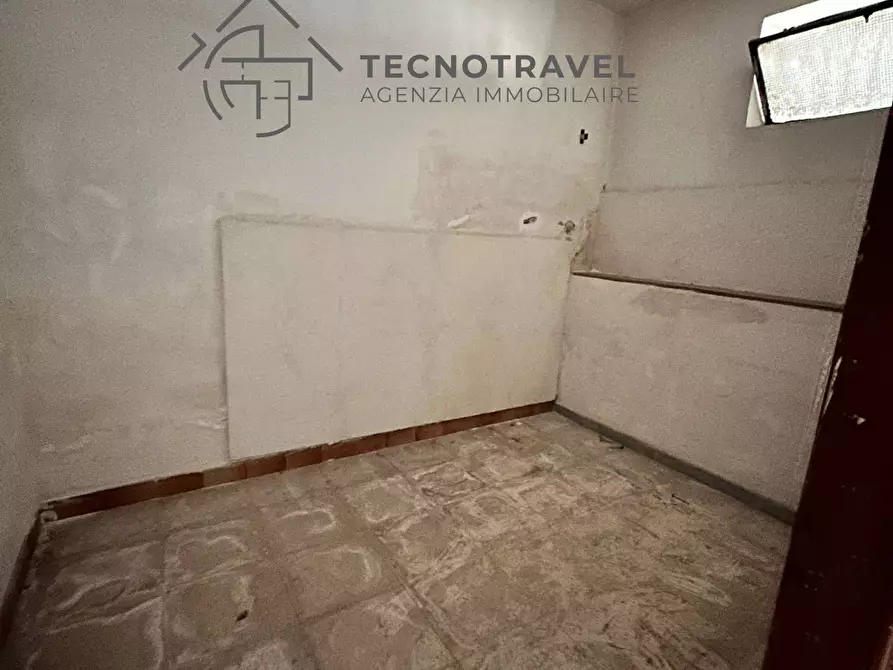 Immagine 9 di Locale commerciale in affitto  in via pietro colletta 27 a Casavatore