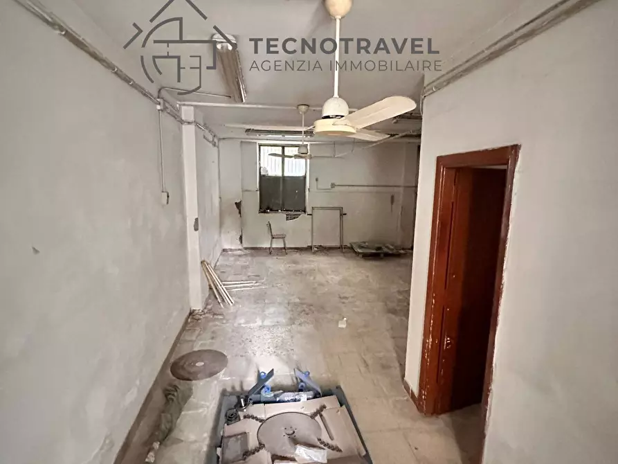 Immagine 13 di Locale commerciale in affitto  in via pietro colletta 27 a Casavatore