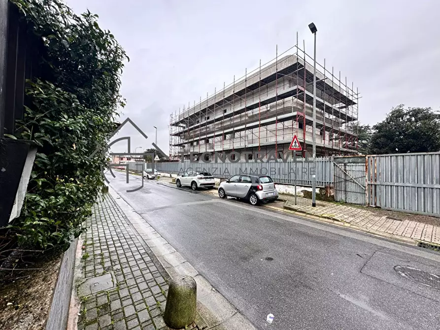 Immagine 2 di Locale commerciale in affitto  in via pietro colletta 27 a Casavatore