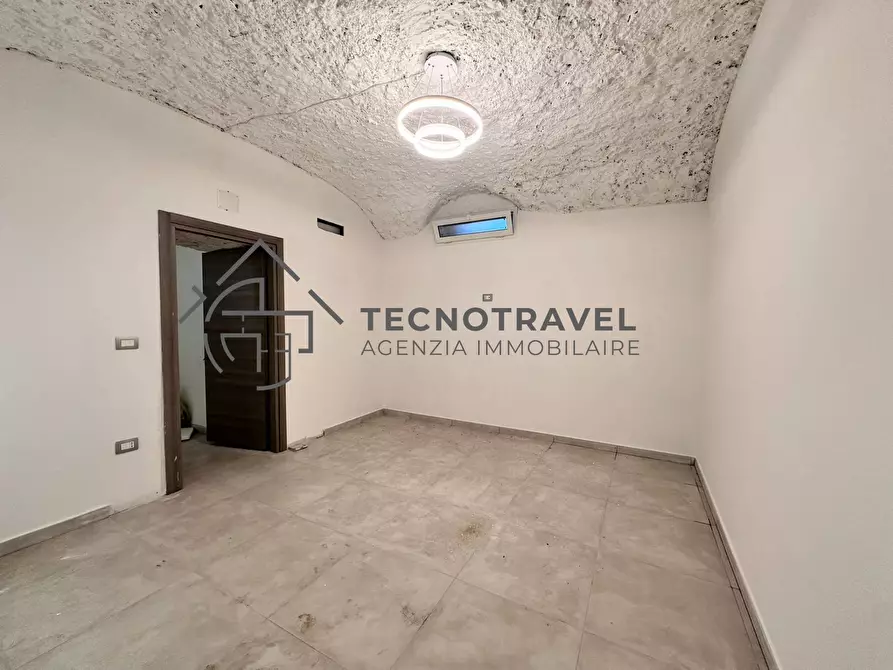 Immagine 2 di Appartamento in vendita  in Via Pasquale Baffi 15 a Napoli