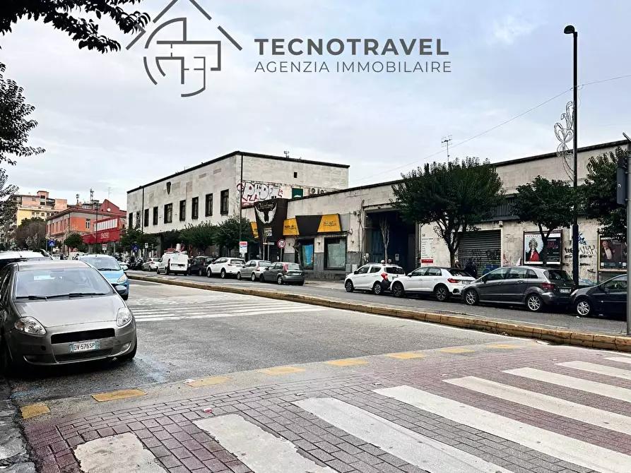 Immagine 10 di Appartamento in vendita  in Via Pasquale Baffi 15 a Napoli