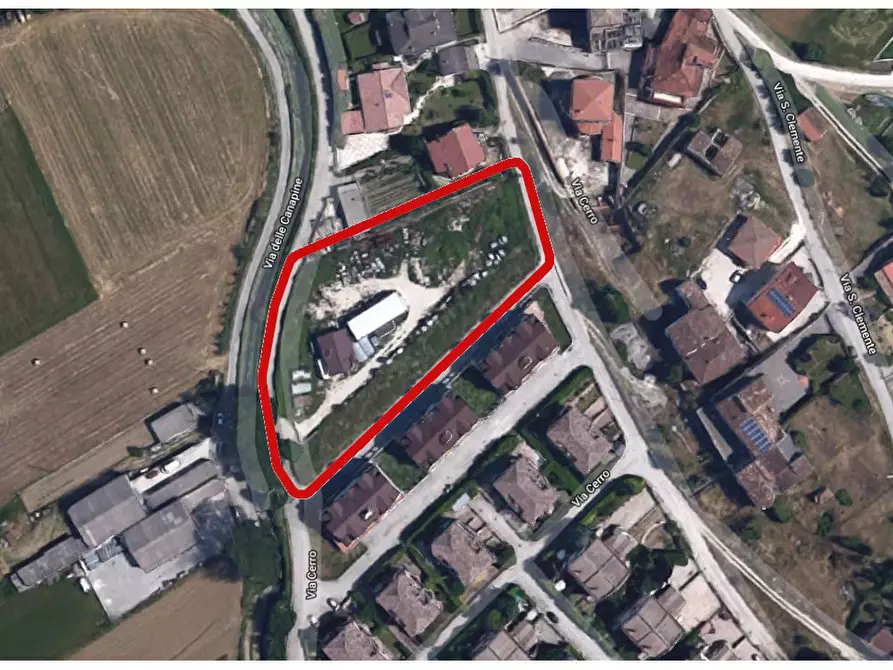 Immagine 2 di Terreno residenziale in vendita  in Via Cerro a Acciano