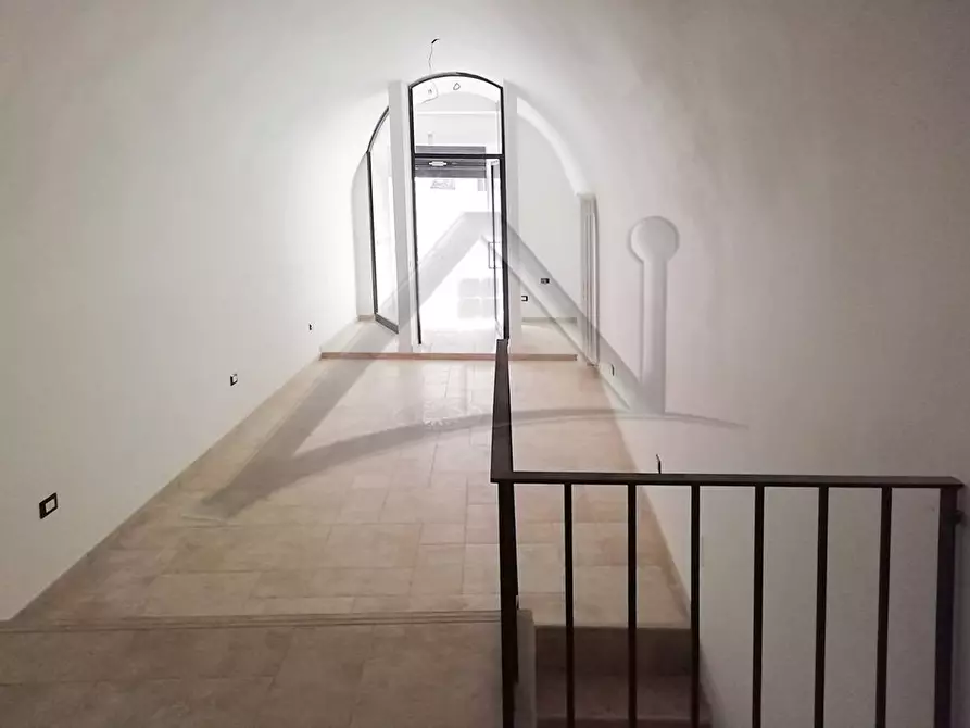 Immagine 9 di Locale commerciale in affitto  in Via Patini 69 a L'aquila