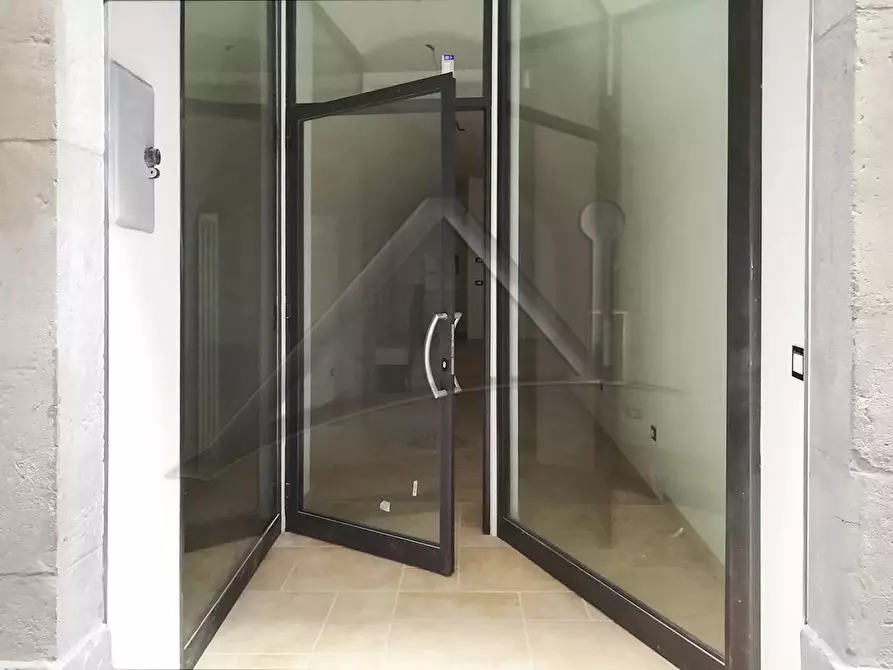 Immagine 2 di Locale commerciale in affitto  in Via Patini 69 a L'aquila