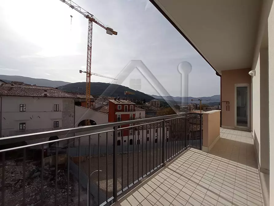 Immagine 10 di Appartamento in affitto  in Via Camponeschi 5 a L'aquila