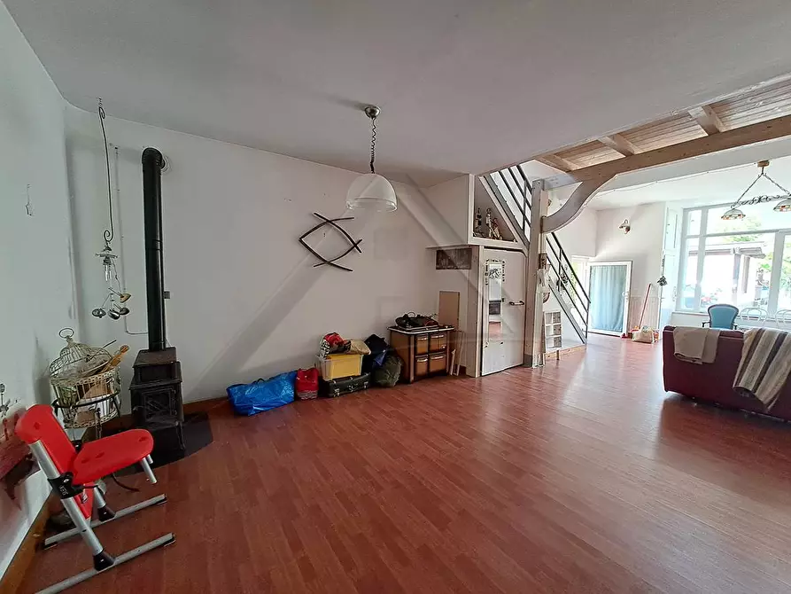 Immagine 11 di Casa indipendente in vendita  in Via Gualchiera a Acciano