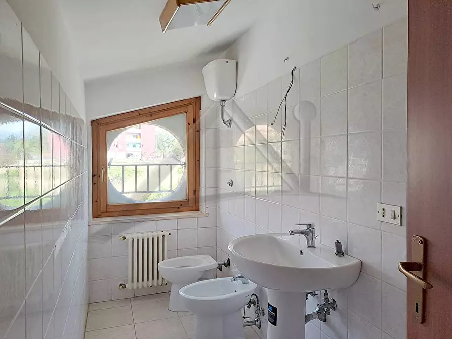 Immagine 15 di Attico in vendita  in Via Pasquale Santucci 8 a L'aquila