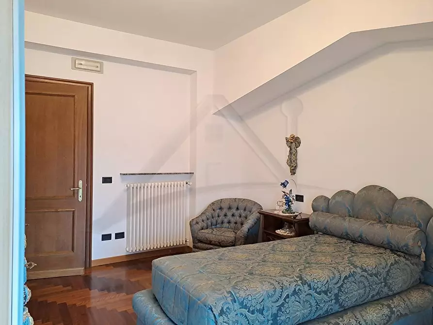 Immagine 30 di Villa in affitto  in Via Cappadocia 4 a L'aquila