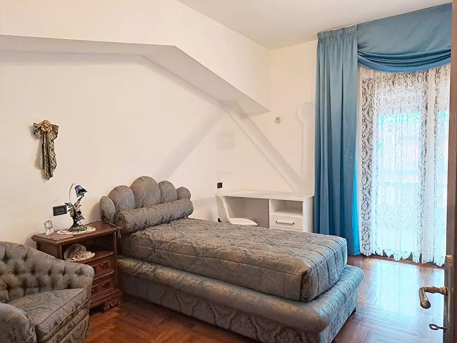 Immagine 31 di Villa in affitto  in Via Cappadocia 4 a L'aquila