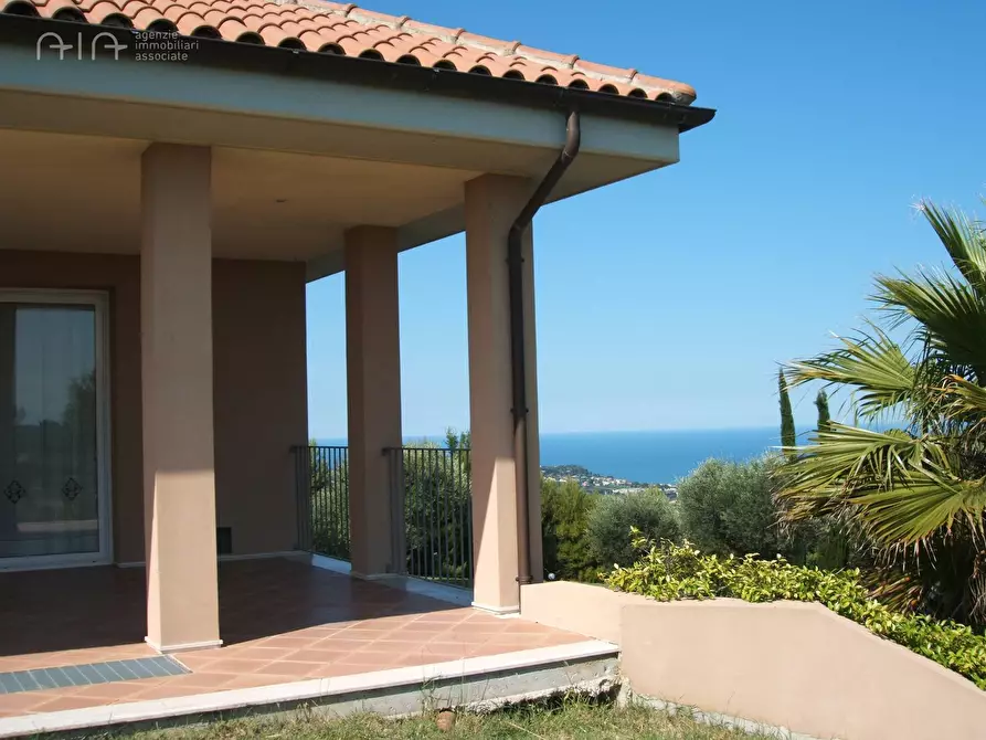 Immagine 55 di Villa in vendita  in Contrada Magazzini 18 a Ripatransone