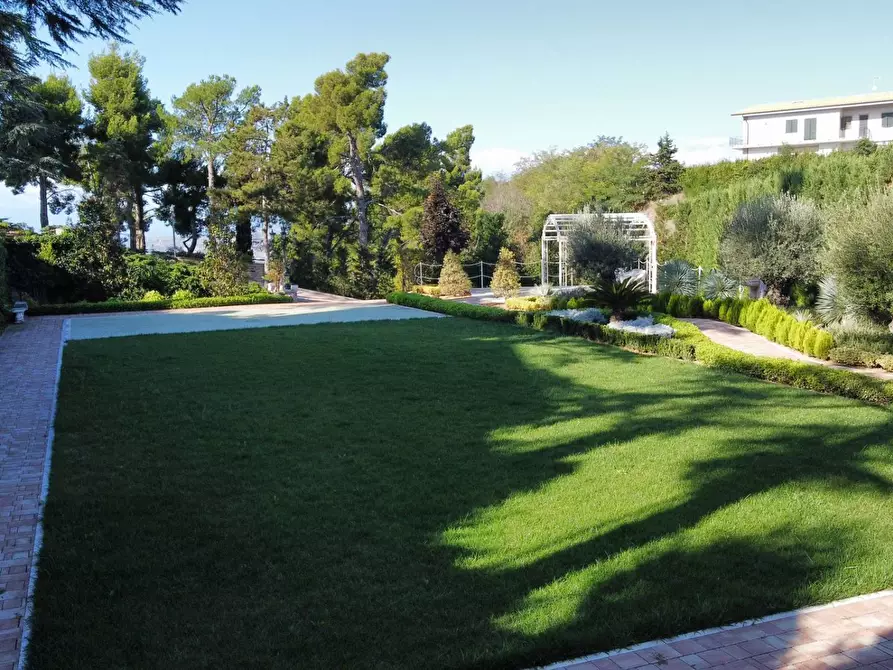 Immagine 20 di Villa in vendita  in Strada Provinciale Cuprense  (Contrada cabiano 19) 19 a Ripatransone