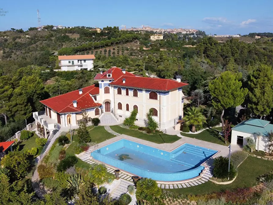 Immagine 29 di Villa in vendita  in Strada Provinciale Cuprense  (Contrada cabiano 19) 19 a Ripatransone