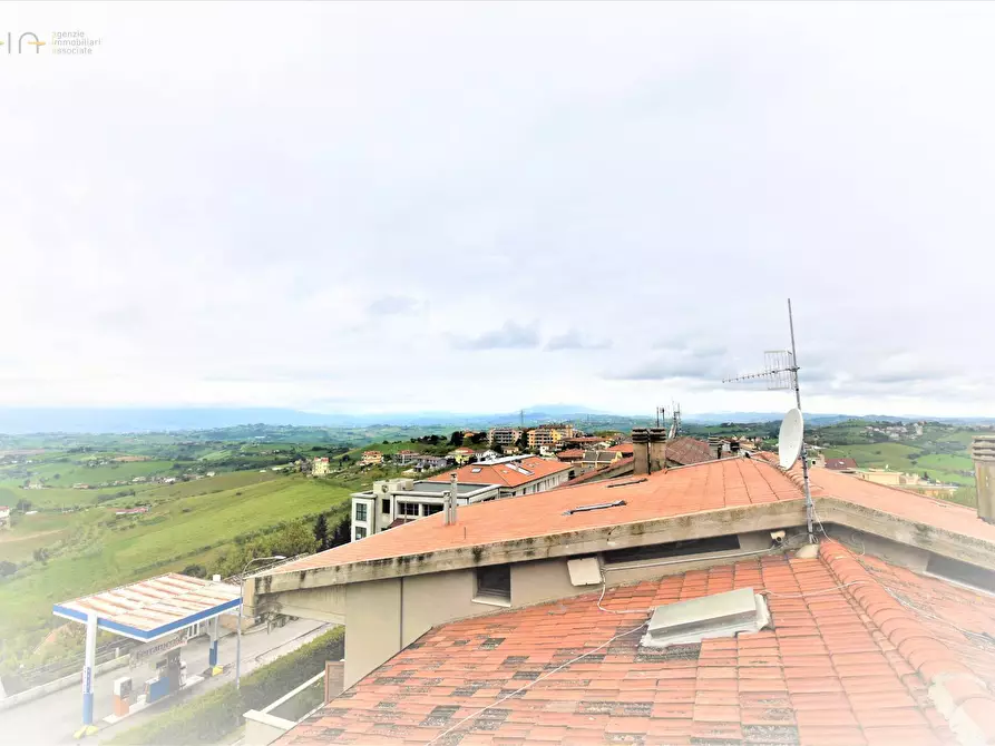 Immagine 57 di Casa indipendente in vendita  in Via A. Manzoni snc a Acquaviva Picena