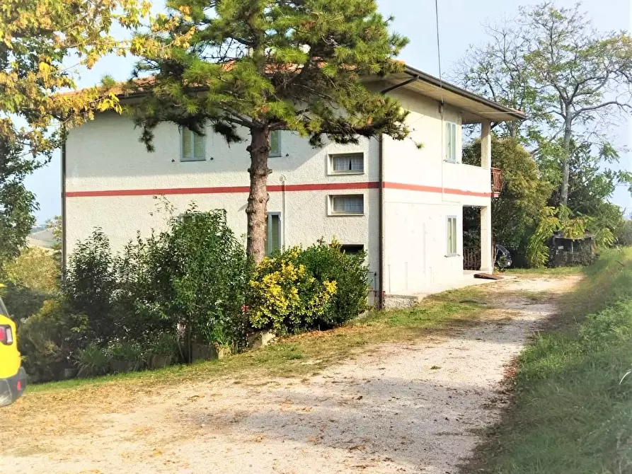 Immagine 1 di Rustico / casale in vendita  in Via Roma snc a San Benedetto Del Tronto