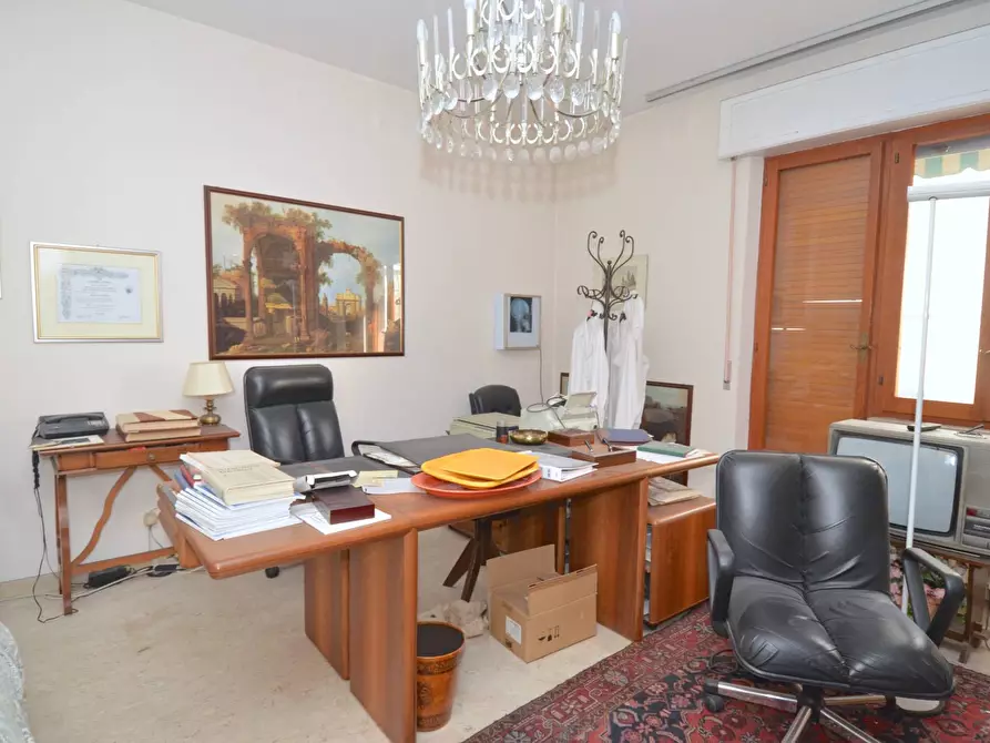 Immagine 3 di Appartamento in vendita  in Vicolo F. Crispi 13 a San Benedetto Del Tronto