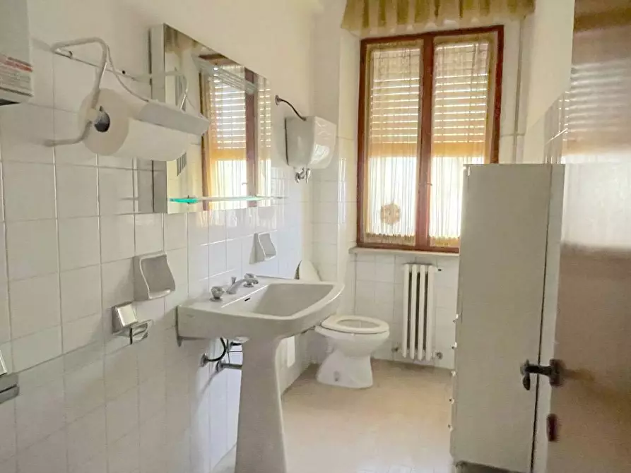 Immagine 27 di Appartamento in vendita  in Vicolo F. Crispi 13 a San Benedetto Del Tronto