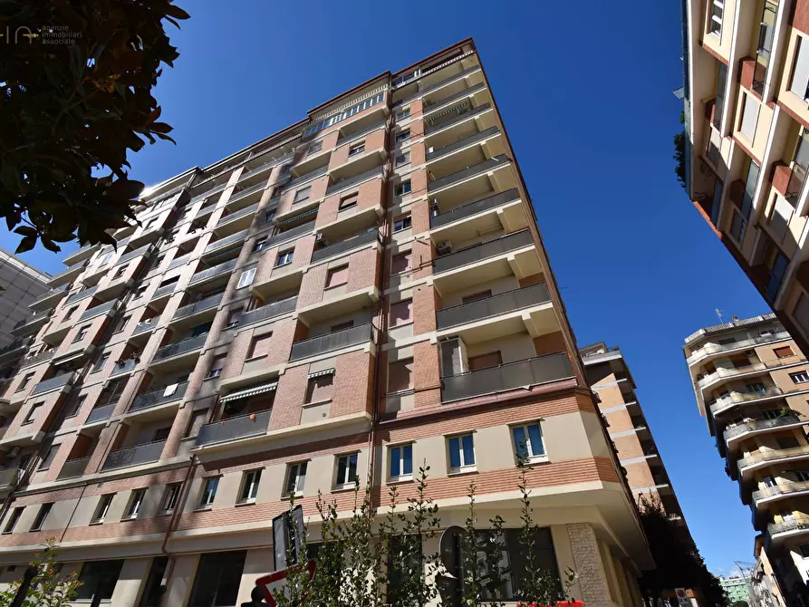 Immagine 1 di Appartamento in vendita  in Viale Alcide De Gasperi 27 a San Benedetto Del Tronto