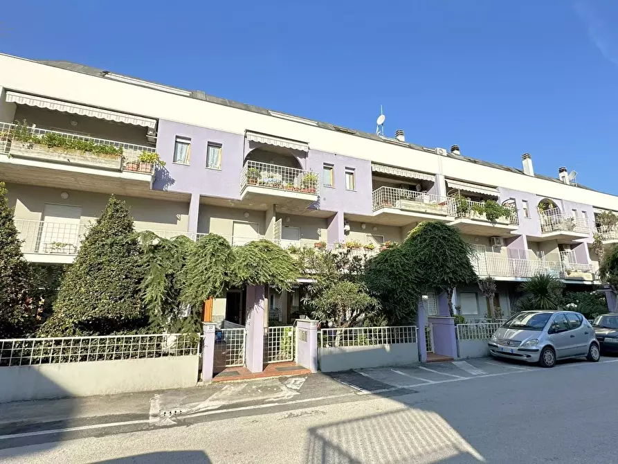 Immagine 1 di Appartamento in vendita  in Via Cefalonia a San Benedetto Del Tronto