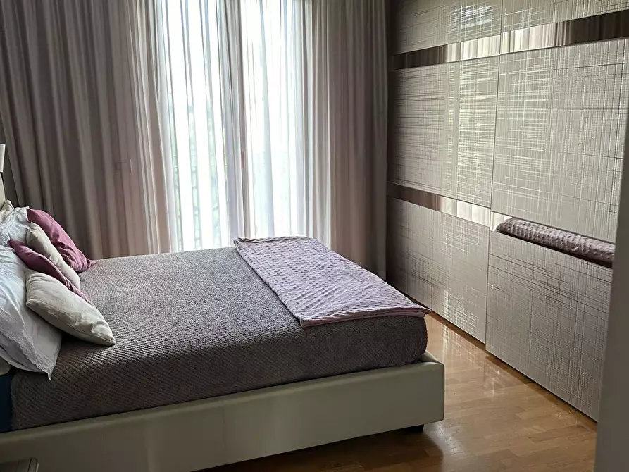 Immagine 10 di Appartamento in vendita  in via Cilea 103 a Grottammare