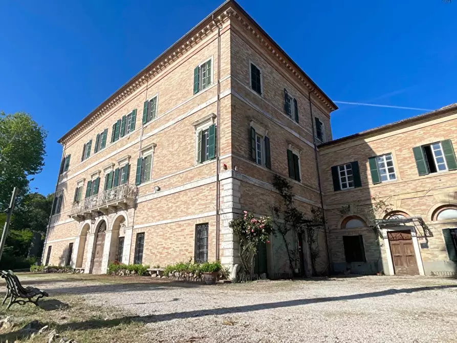 Immagine 1 di Villa in vendita  in Via Monte Aquilino 1 a San Benedetto Del Tronto