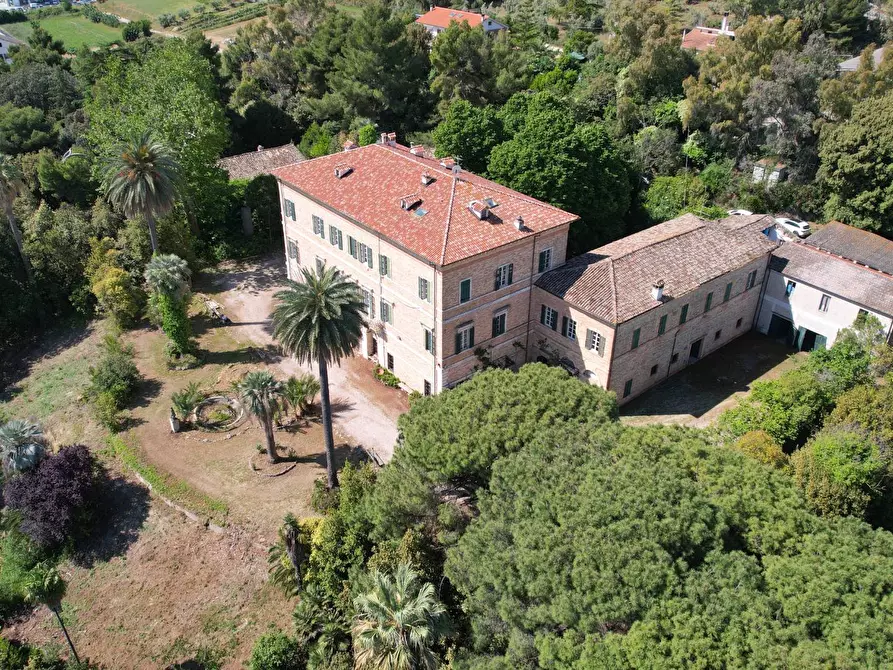 Immagine 3 di Villa in vendita  in Via Monte Aquilino 1 a San Benedetto Del Tronto