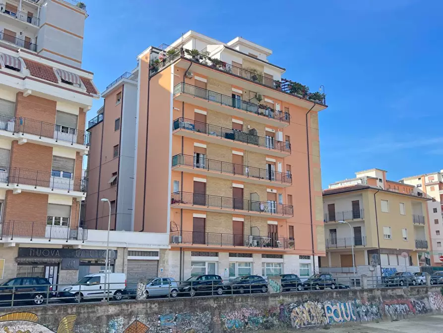 Immagine 25 di Appartamento in vendita  in Via Montello 58 a San Benedetto Del Tronto