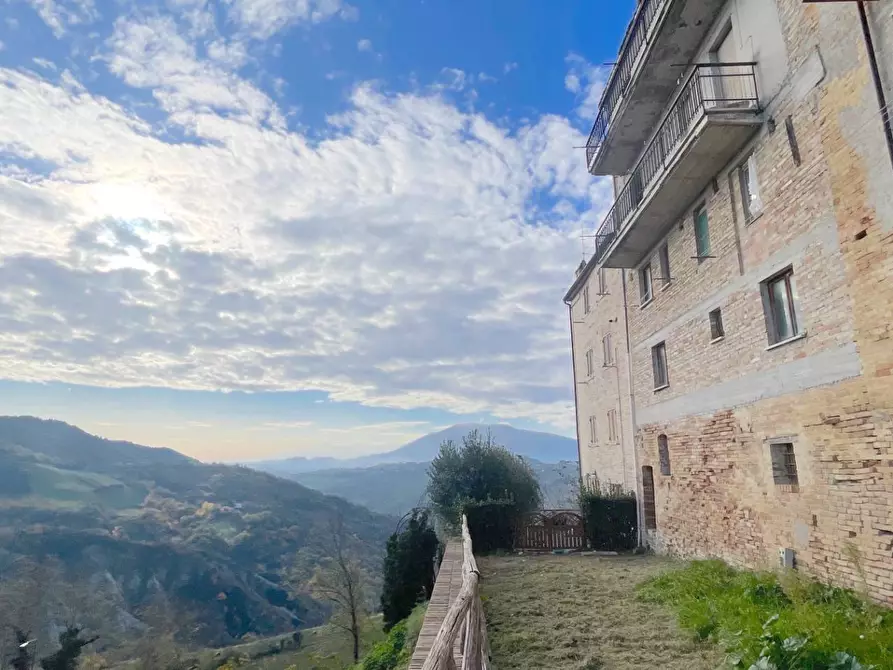 Immagine 37 di Casa indipendente in vendita  in Via Stringone 13 / 15 a Castignano