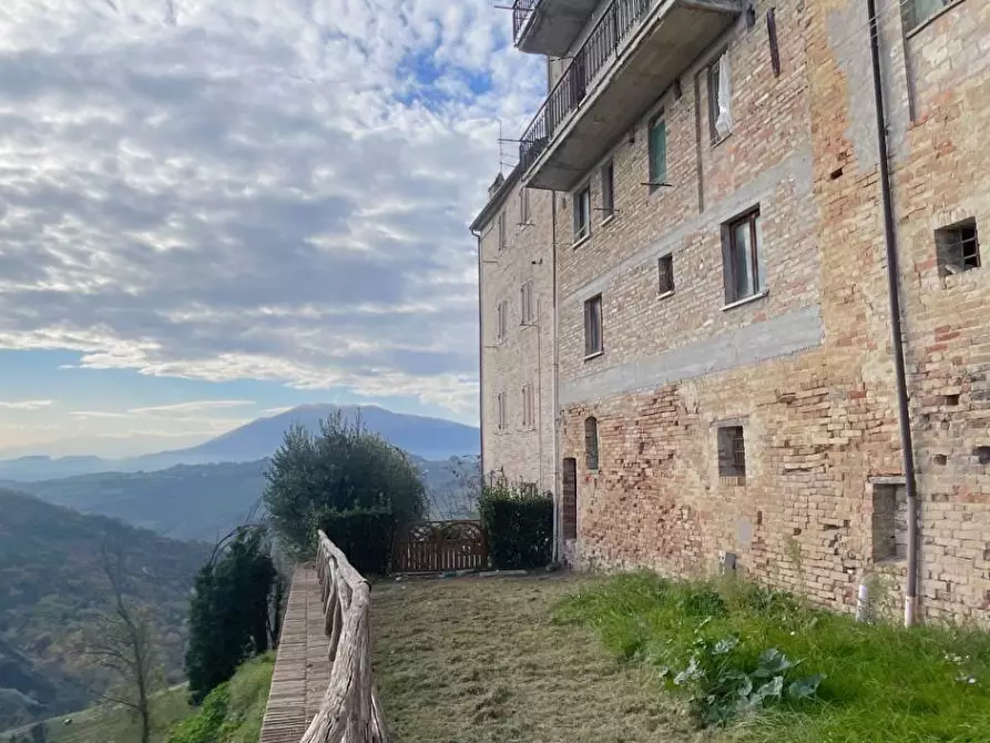 Immagine 38 di Casa indipendente in vendita  in Via Stringone 13 / 15 a Castignano