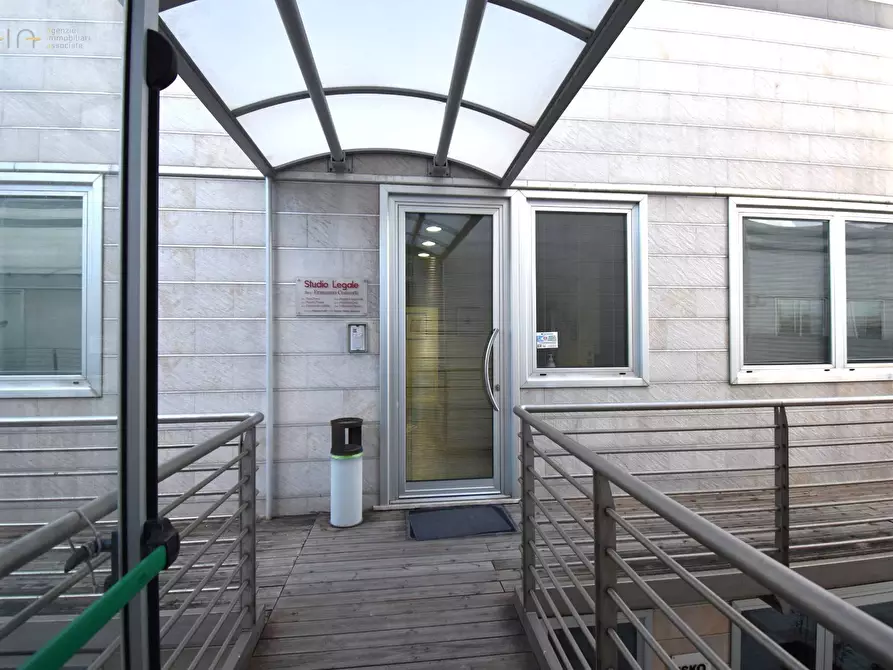 Immagine 62 di Ufficio in vendita  in Contrada San Giovanni snc a San Benedetto Del Tronto