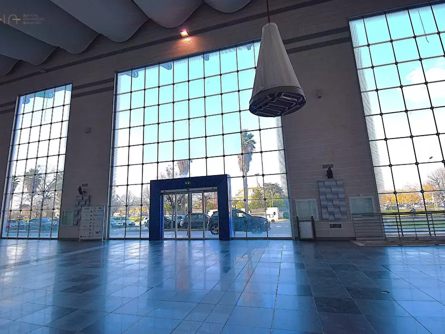 Immagine 37 di Ufficio in vendita  in Contrada San Giovanni snc a San Benedetto Del Tronto