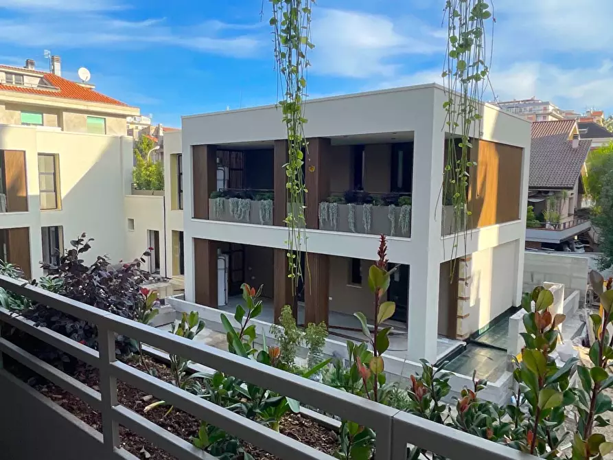 Immagine 23 di Appartamento in vendita  in Via Formentini 1 a San Benedetto Del Tronto