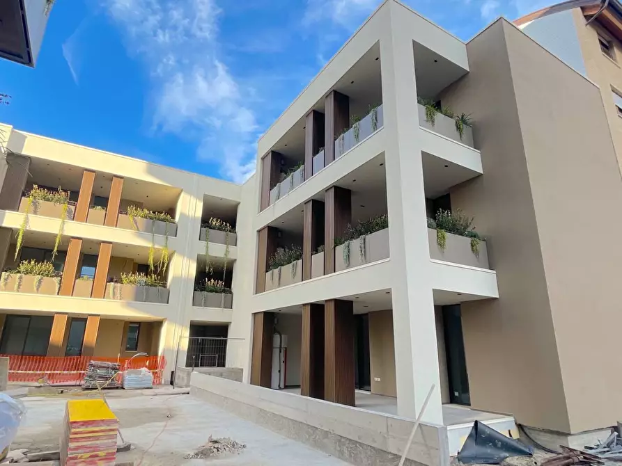 Immagine 58 di Appartamento in vendita  in Via Formentini 1 a San Benedetto Del Tronto