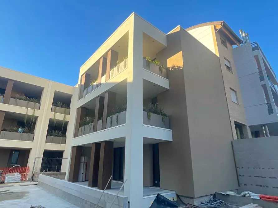 Immagine 52 di Appartamento in vendita  in Via Formentini 1 a San Benedetto Del Tronto