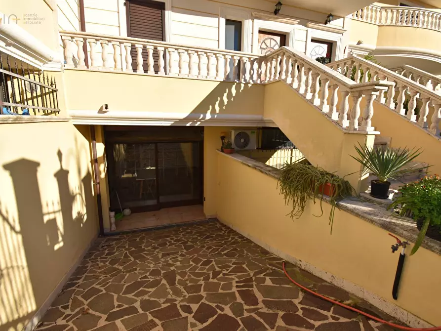 Immagine 34 di Appartamento in vendita  in Via Parignano a Nereto