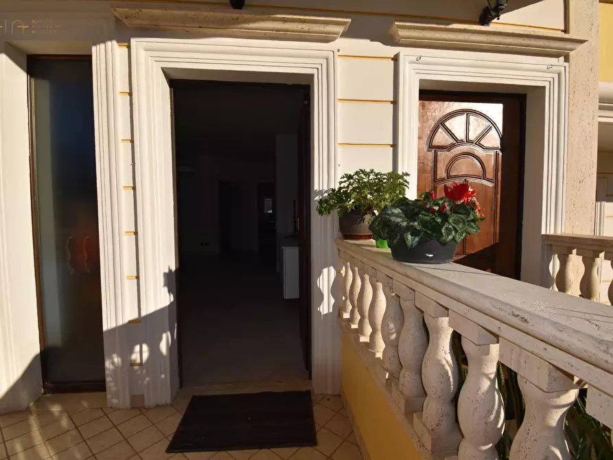 Immagine 37 di Appartamento in vendita  in Via Parignano a Nereto