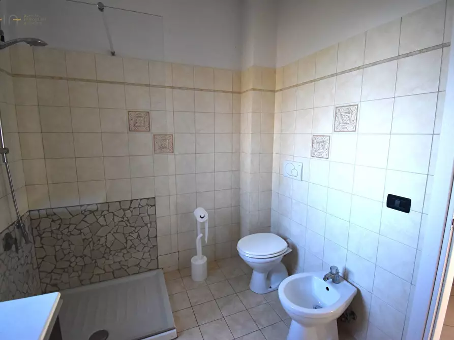 Immagine 11 di Appartamento in vendita  in Via Parignano a Nereto