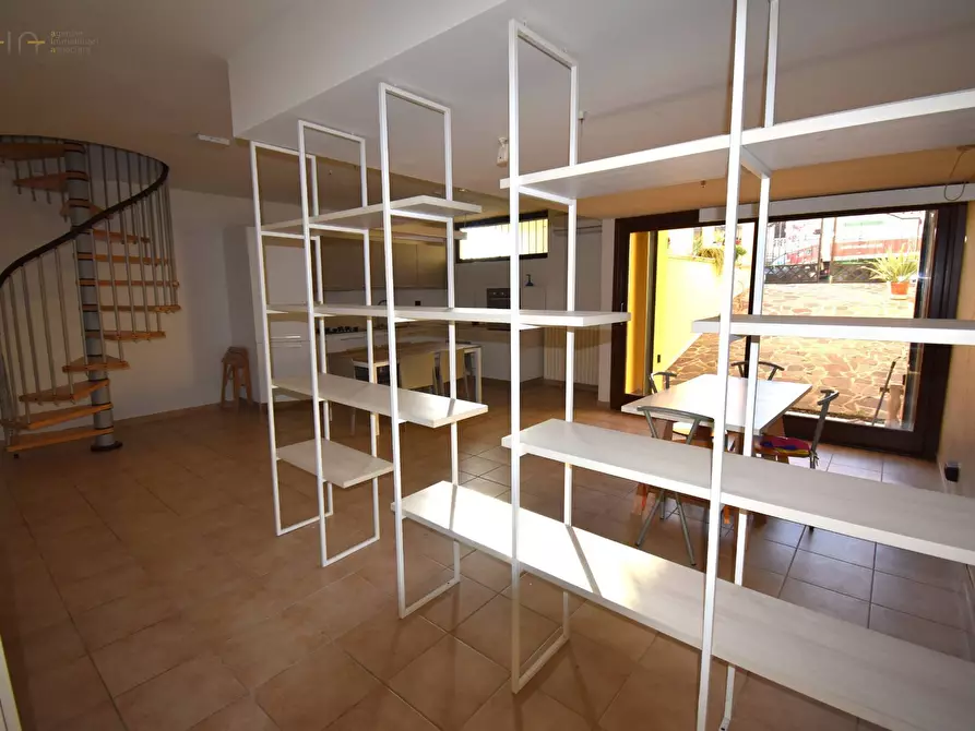 Immagine 21 di Appartamento in vendita  in Via Parignano a Nereto