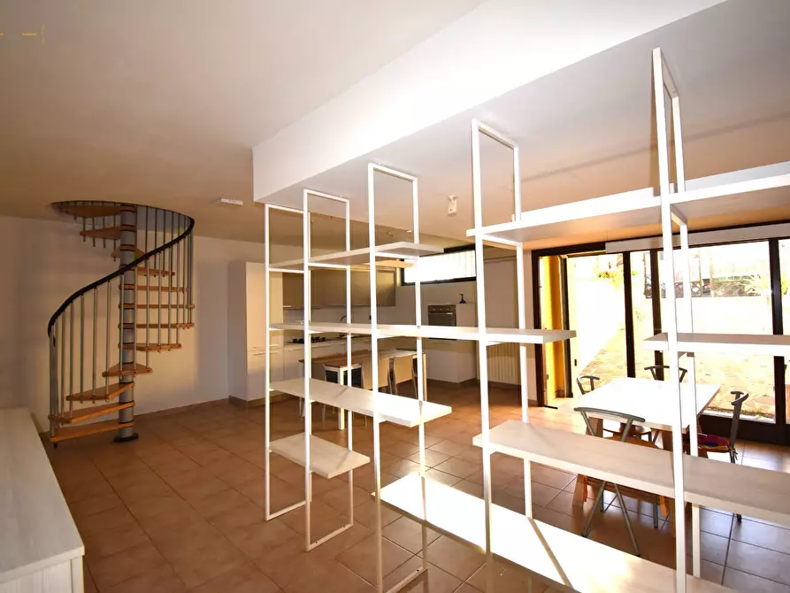 Immagine 25 di Appartamento in vendita  in Via Parignano a Nereto