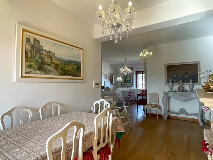 Immagine 5 di Appartamento in vendita  in Viale Secondo Moretti 12 a San Benedetto Del Tronto