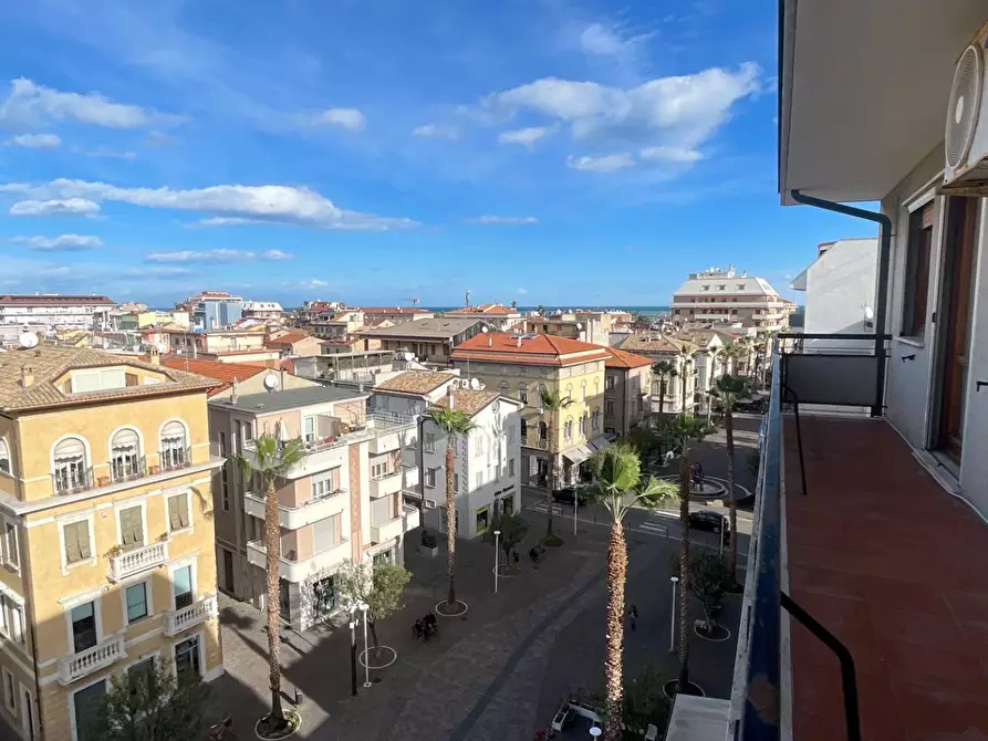 Immagine 17 di Appartamento in vendita  in Viale Secondo Moretti 12 a San Benedetto Del Tronto