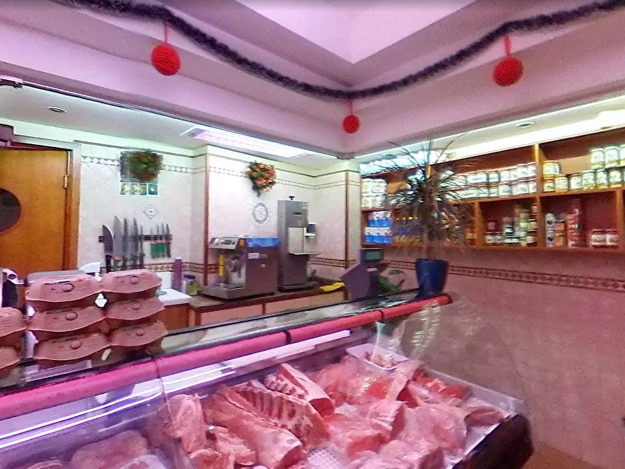 Immagine 5 di Attività commerciale in vendita  in Viale De gasperi 29 a San Benedetto Del Tronto