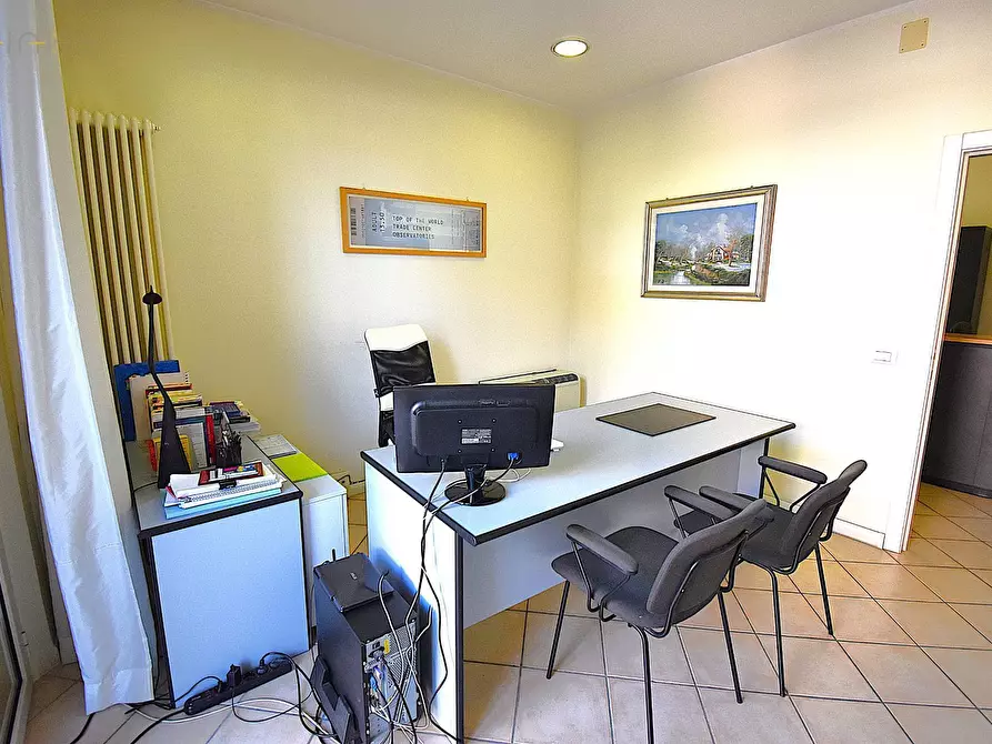 Immagine 7 di Ufficio in vendita  in Via Monte San Michele a San Benedetto Del Tronto